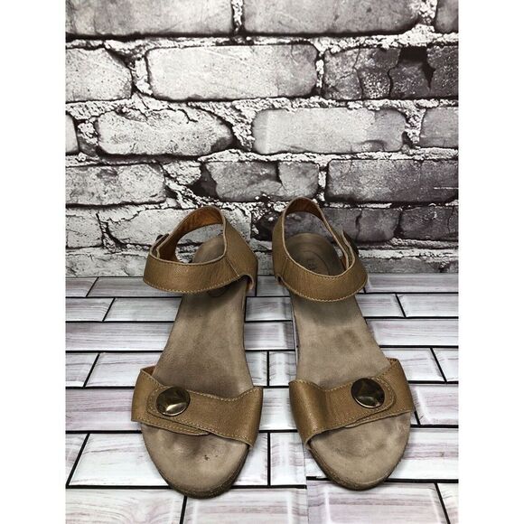 Taos Festival Brown Leather Cork Wedge Ankle Strap Sandals Women Sz 37EU/6.5M US - Picture 2 of 16